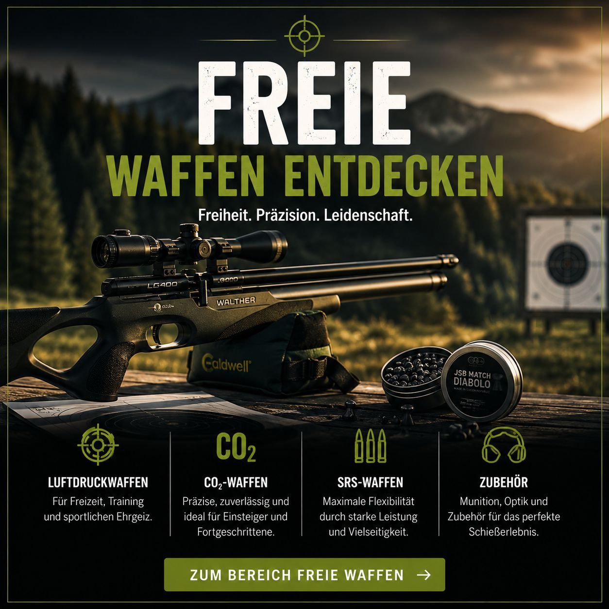 Jäger Jäger in Tarnkleidung mit Repetierbüche auf nebligem Feld bei Sonnenaufgang.